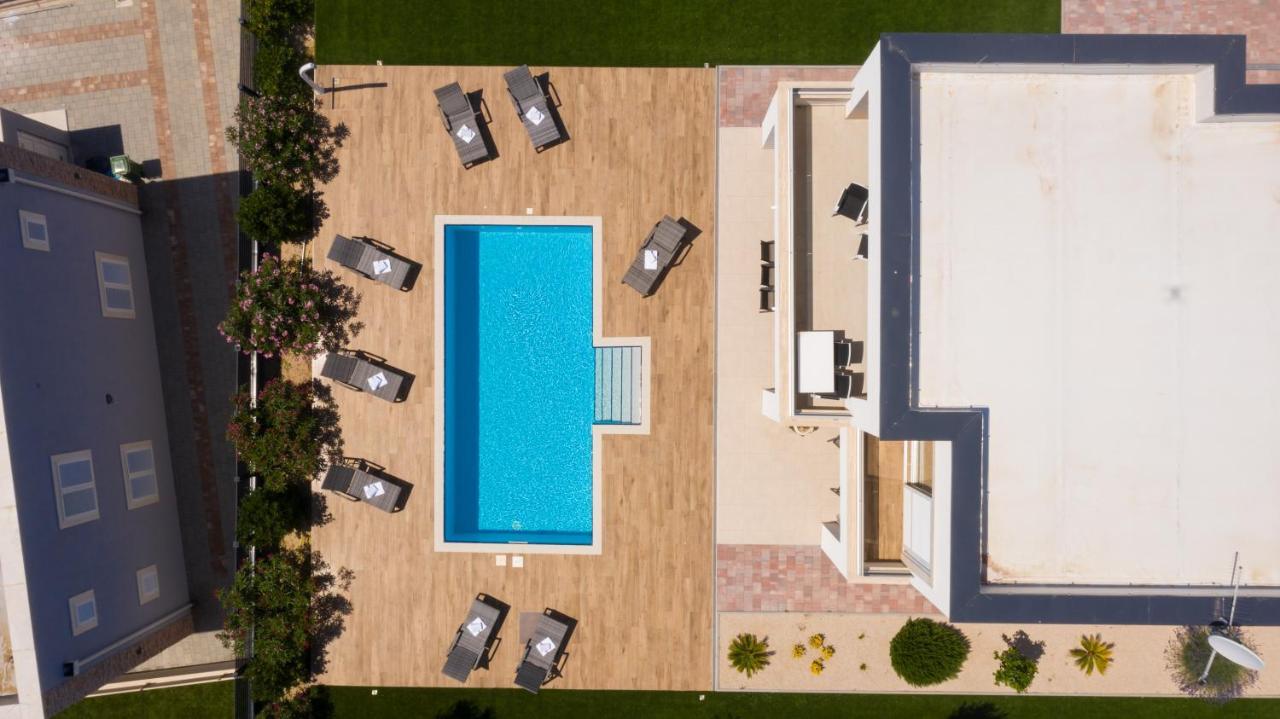 Villas Royal II With Private Pool Novaglia Esterno foto