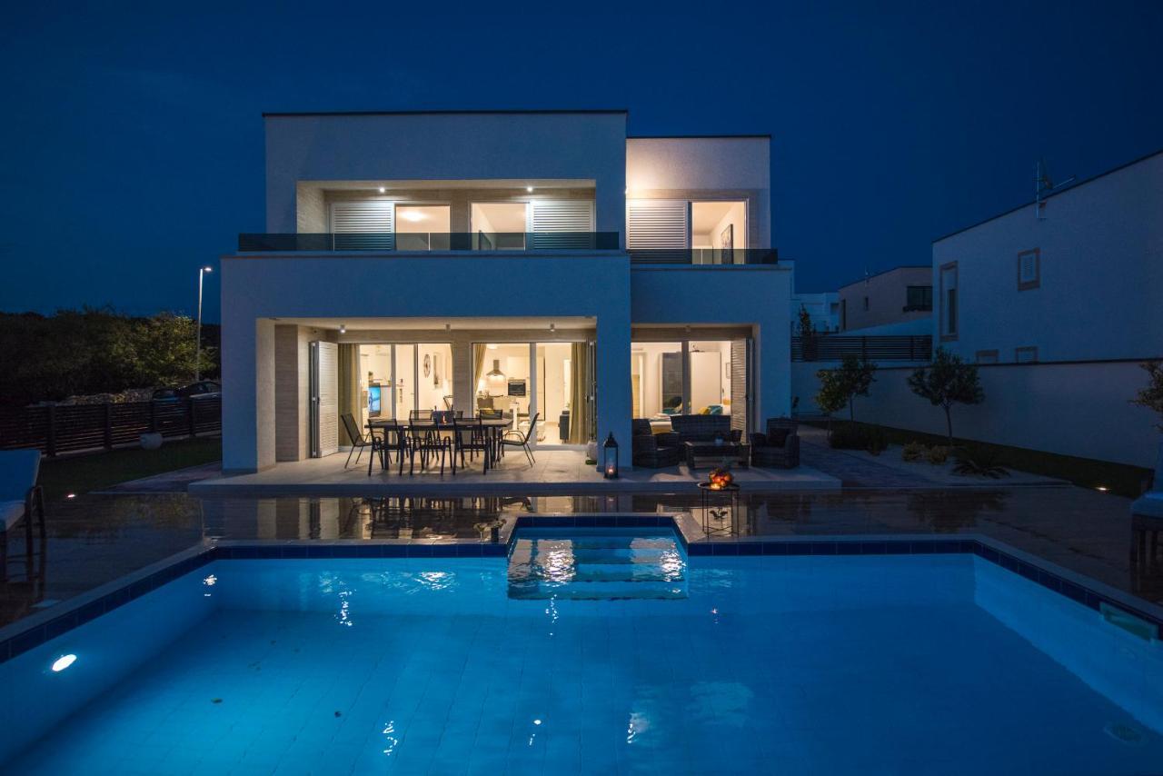 Villas Royal II With Private Pool Novaglia Esterno foto