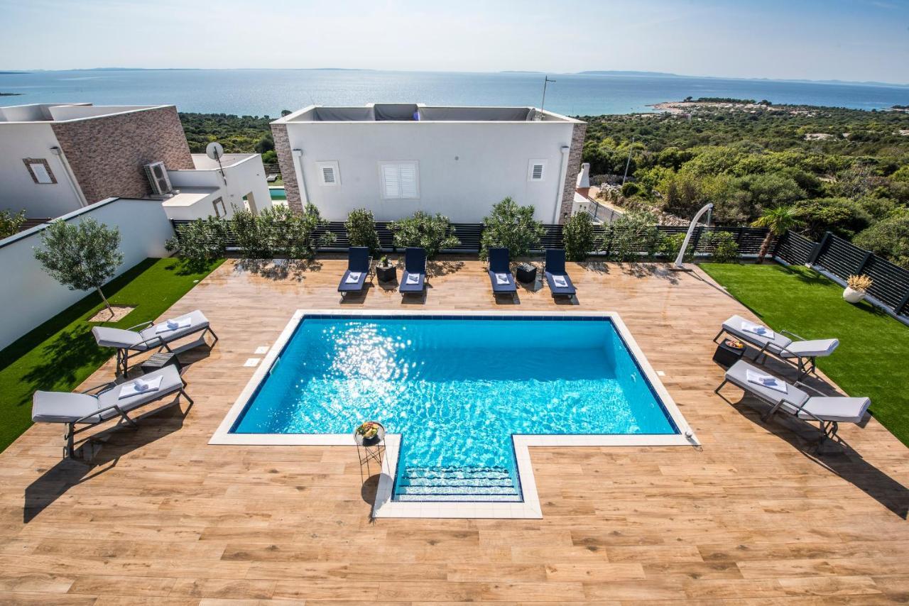 Villas Royal II With Private Pool Novaglia Esterno foto